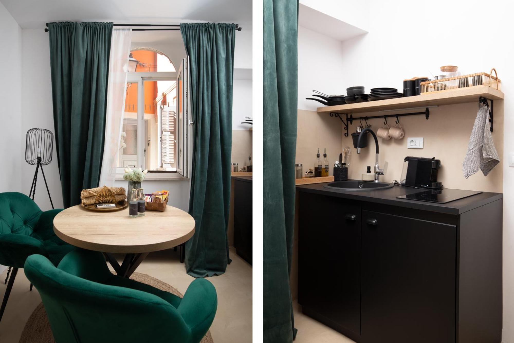 Deluxe Studio In City Center With Free Private Parking 罗维尼 外观 照片